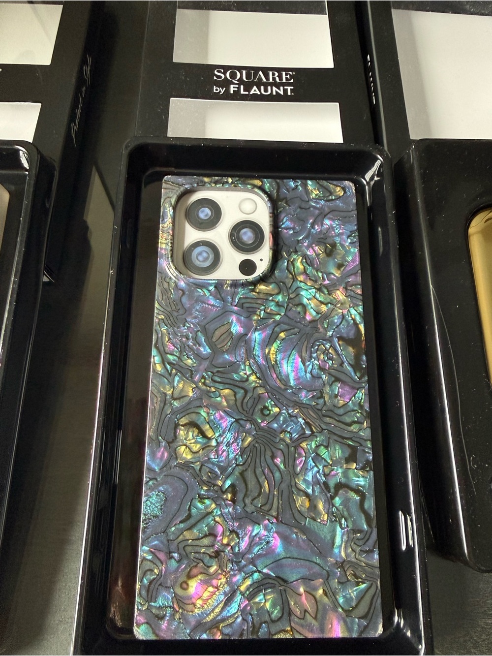 FLAUNT SET OF 2 iPhone 16 Pro Max Mag safe cases with Mag safe charger - Picture 2 of 5